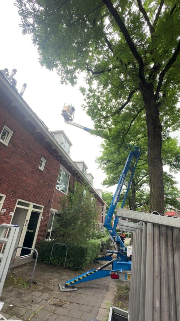 Woning in Groningen met een hybride warmtepomp en HR++ glas.